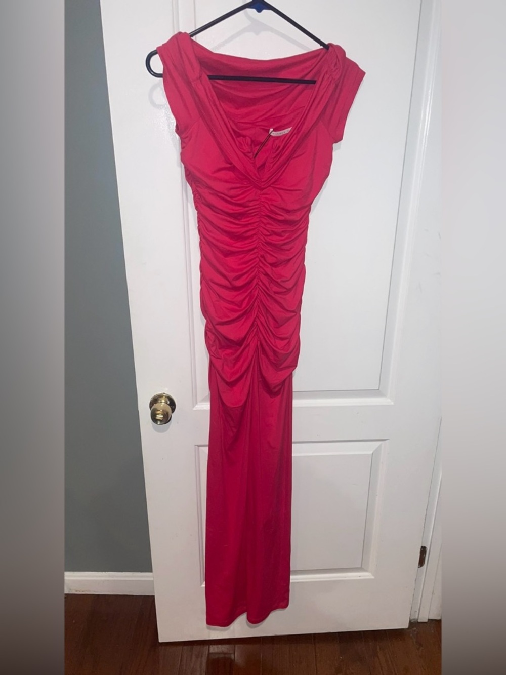New! Susana Monaco V Wire Gathered Off Shoulder Ruched Maxi Dress 💗 Small NWT! - Picture 7 of 12